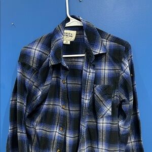 Field & Stream Navy and White Plaid Casual Shirt